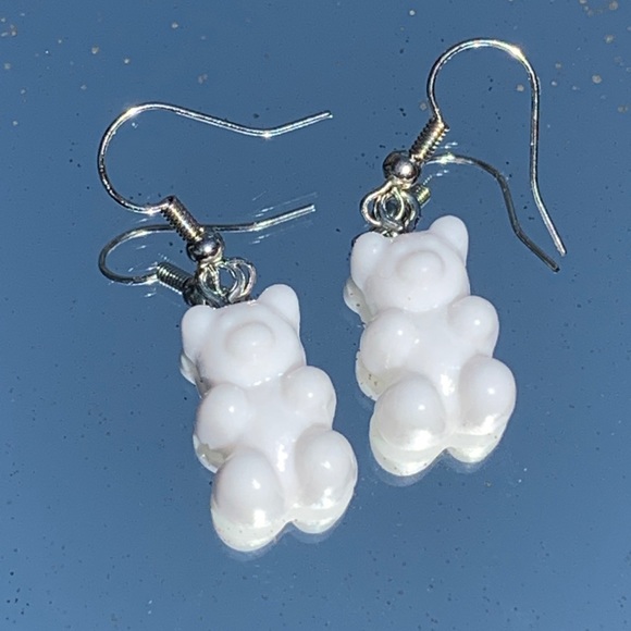 White gummy bear Earrings - Picture 1 of 1